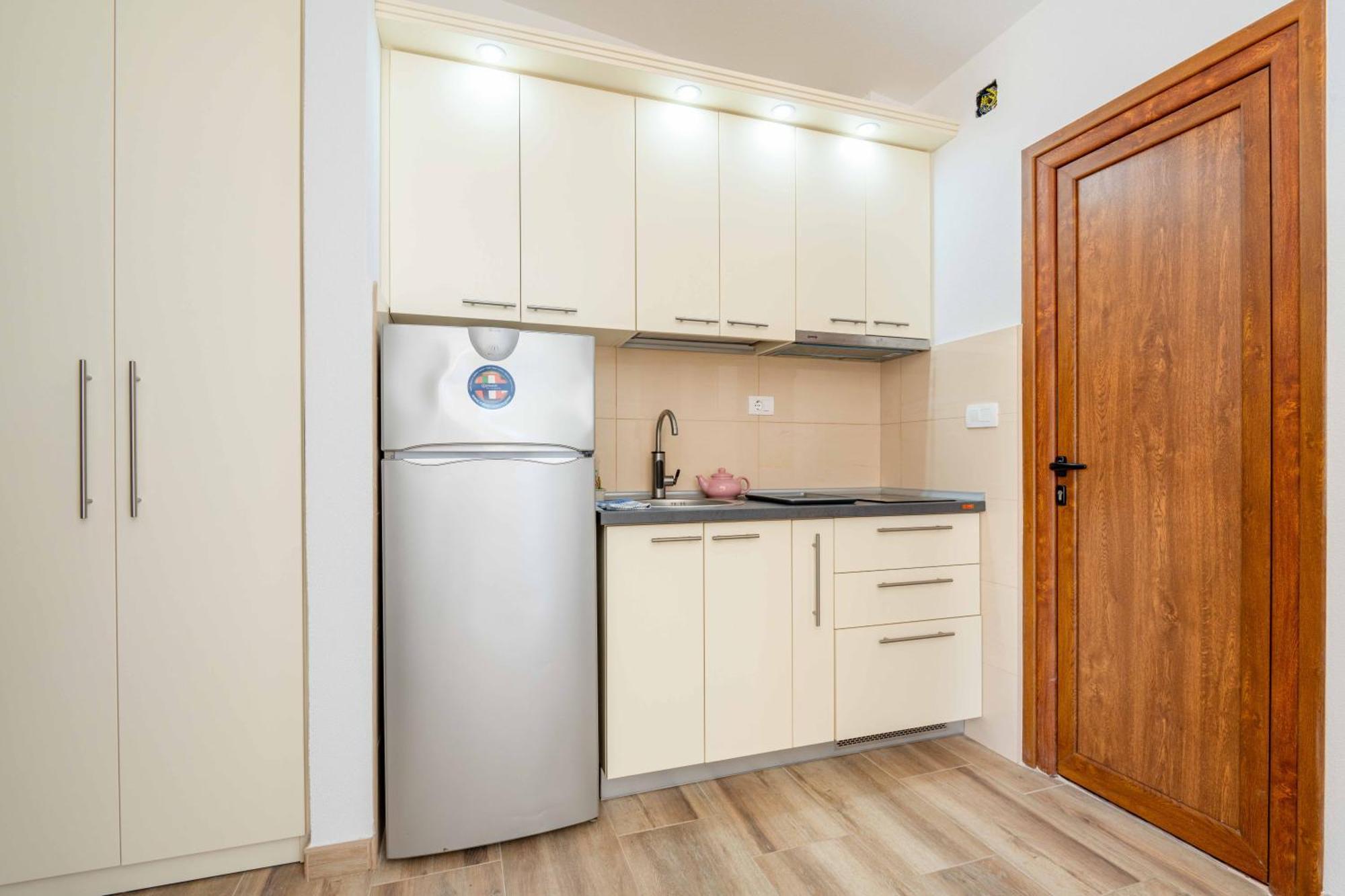 Apartmani Sonja I Branko Sutomore Exteriör bild